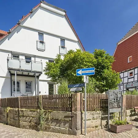 Appartement Magnolia - Neubau Im Fachwerkhaus Mit Eigenem Stadtgarten Wolfhagen