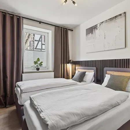 Magnolia - Neubau Im Fachwerkhaus Mit Eigenem Stadtgarten Appartement Wolfhagen